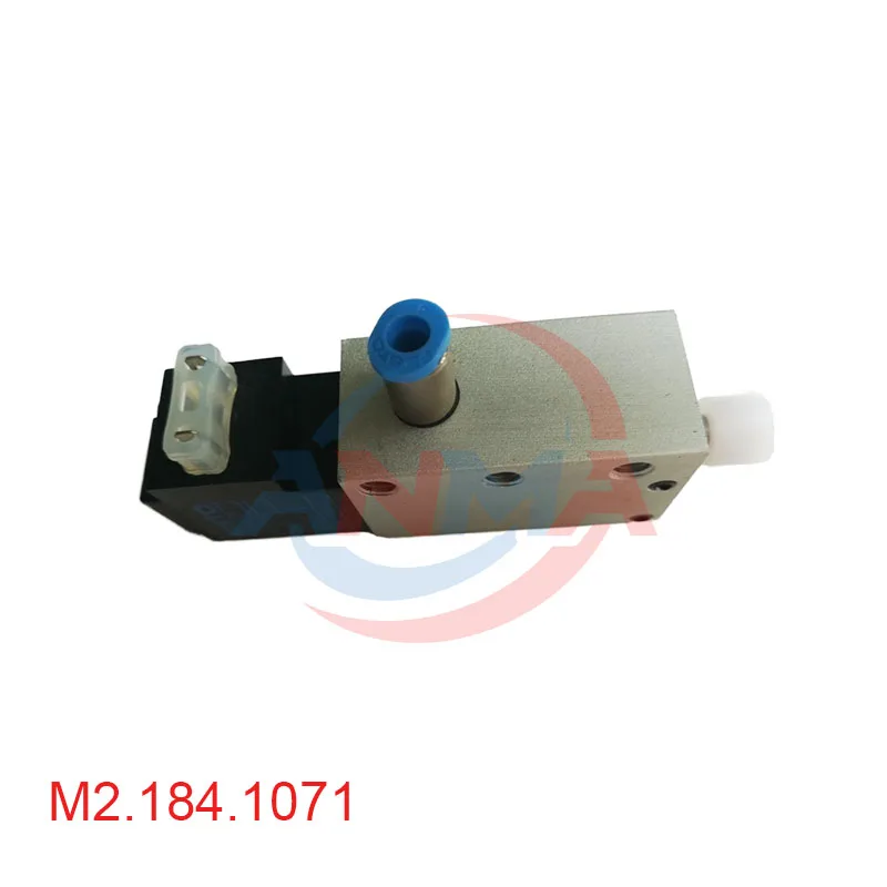 Цельный электромагнитный клапан M2.184.1071/04 AVLM-8-20-SA SM102 CD102, детали офсетной печатной машины M2.184.1071
Цельный электромагнитный клапан M2.184.1071/04 AVLM-8-20-SA SM102 CD102, детали офсетной печатной машины M2.184.1071