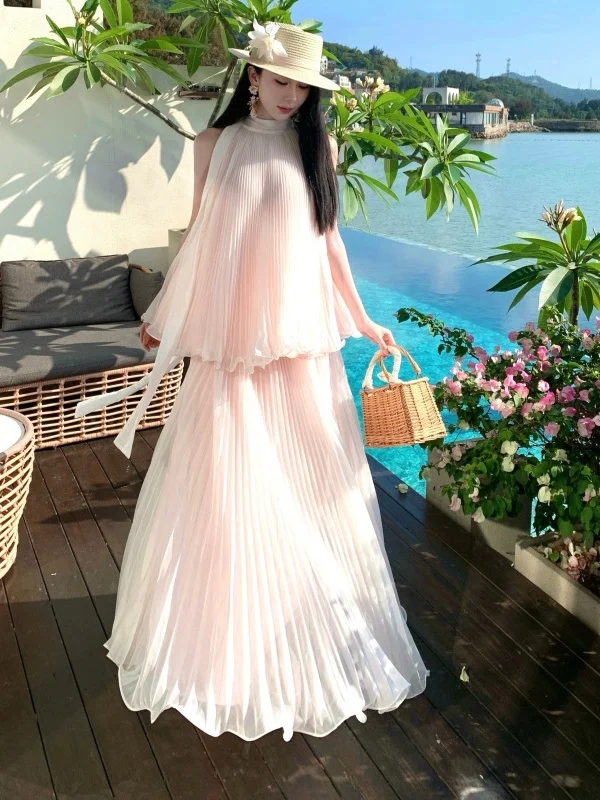 Summer Vacation Style Peach Girl Pink Hanging Neck Vest Top Women's Holiday Travel Chiffon Pleated A-Line Skirt Set
Summer Vacation Style Peach Girl Pink Hanging Neck Vest Top Women's Holiday Travel Chiffon Pleated A-Line Skirt Set