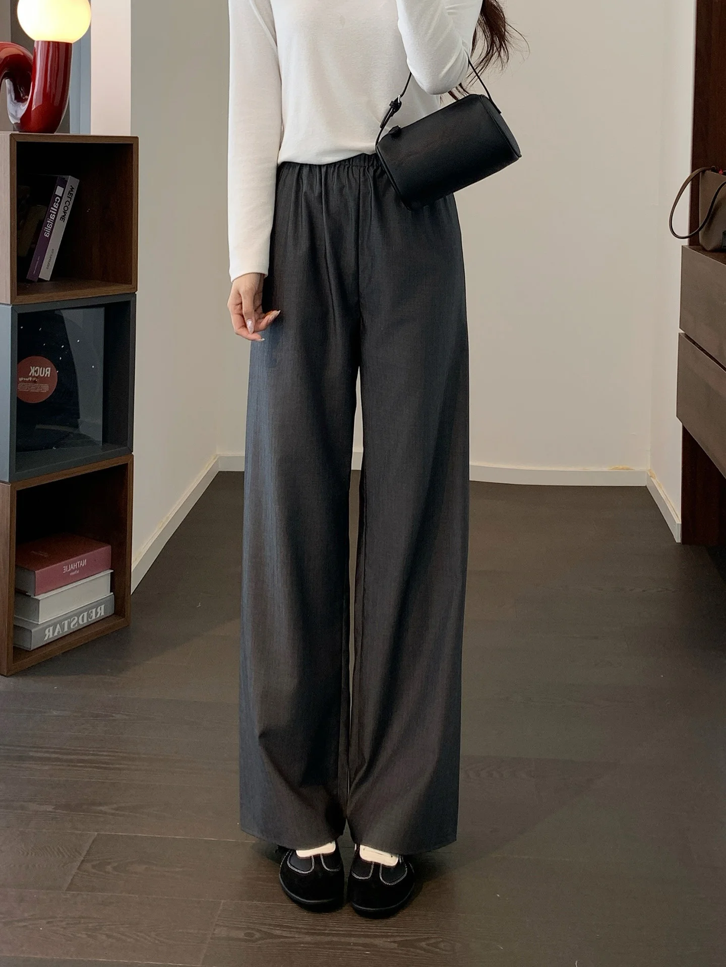 High Waist Straight Leg Pants Casual Commute Premium Wool Drapey Slimming Elastic Waistband Ladies Fashion Spring Season
High Waist Straight Leg Pants Casual Commute Premium Wool Drapey Slimming Elastic Waistband Ladies Fashion Spring Season