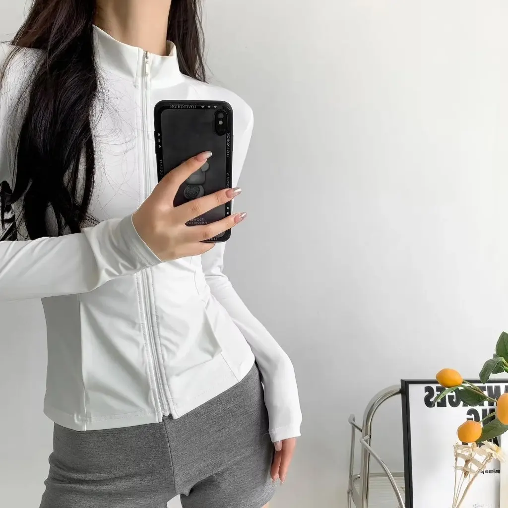 Women's Stand Collar Zipper Sports Jacket Quick-Drying Slim Fit Yoga Fitness Long-Sleeved Running Top for Summer Sunscreen
Women's Stand Collar Zipper Sports Jacket Quick-Drying Slim Fit Yoga Fitness Long-Sleeved Running Top for Summer Sunscreen
