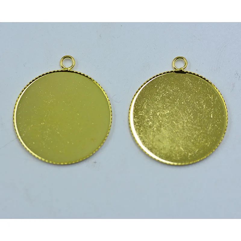 500pcs/lot 10/12/14/16/18/20mm Fashion silver plated pendant tray, tray base/blank
500pcs/lot 10/12/14/16/18/20mm Fashion silver plated pendant tray, tray base/blank