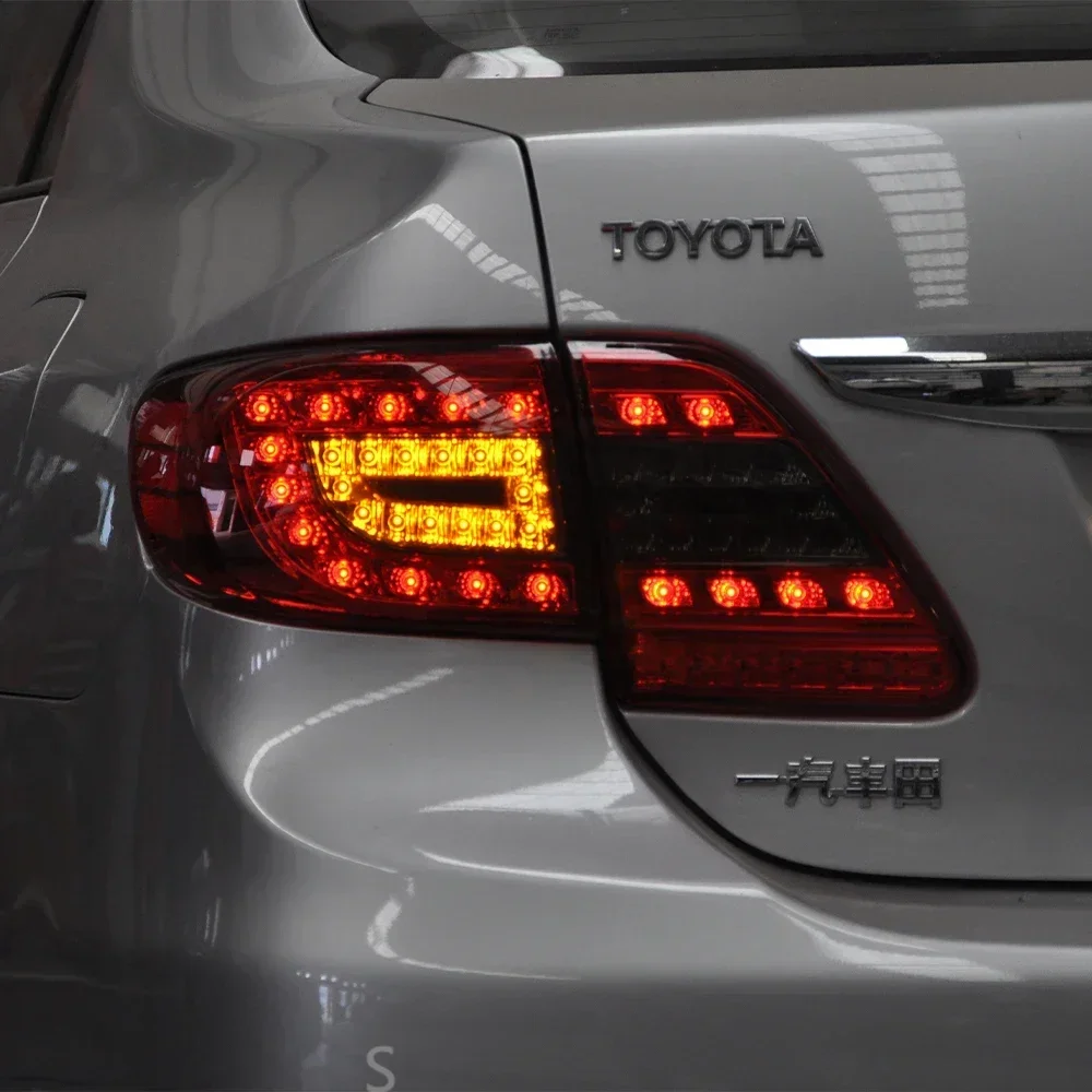 Автомобильные задние фонари для Toyota Corolla 2011-2013, светодиодные задние задние фонари в сборе, обновленный динамический мигающий указатель поворота, аксессуары
Автомобильные задние фонари для Toyota Corolla 2011-2013, светодиодные задние задние фонари в сборе, обновленный динамический мигающий указатель поворота, аксессуары