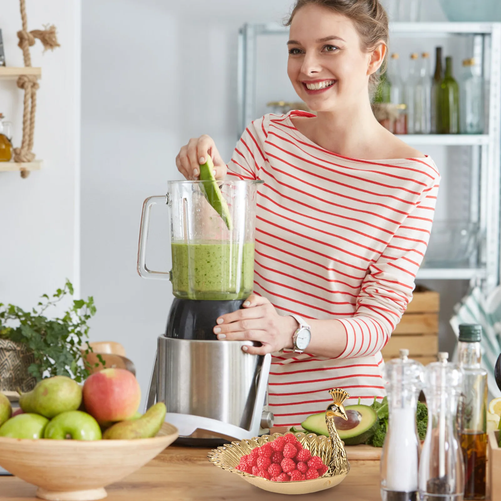 1Pcs Golden Fruit Tray Stylish Zinc Alloy Food Storage Tray for Dessert Cake Snacks Neat Desktop Organization Ideal Housewarming
1Pcs Golden Fruit Tray Stylish Zinc Alloy Food Storage Tray for Dessert Cake Snacks Neat Desktop Organization Ideal Housewarming