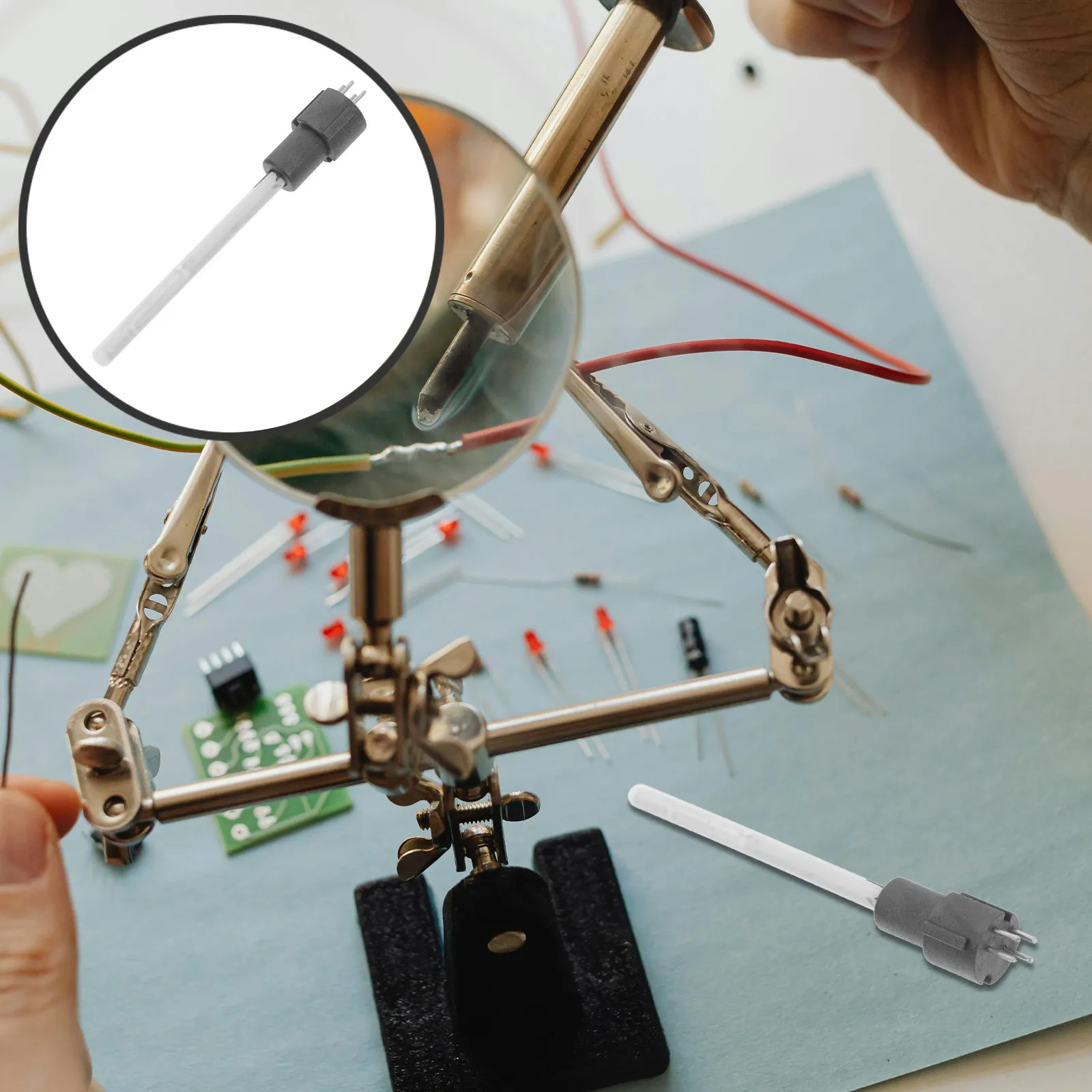 Ceramic Soldering Iron Core Heater Replacement with Four-Core Parallel Heating Element Ergonomic Handle for DIY Electronics
Ceramic Soldering Iron Core Heater Replacement with Four-Core Parallel Heating Element Ergonomic Handle for DIY Electronics
