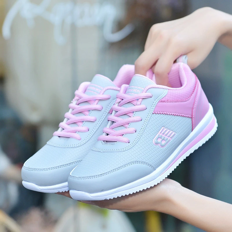 Soft Sole Black Sports Shoes For Women's Autumn And Winter Leather Breathable Casual Shoes For Students Travel Jogging Shoes
Soft Sole Black Sports Shoes For Women's Autumn And Winter Leather Breathable Casual Shoes For Students Travel Jogging Shoes