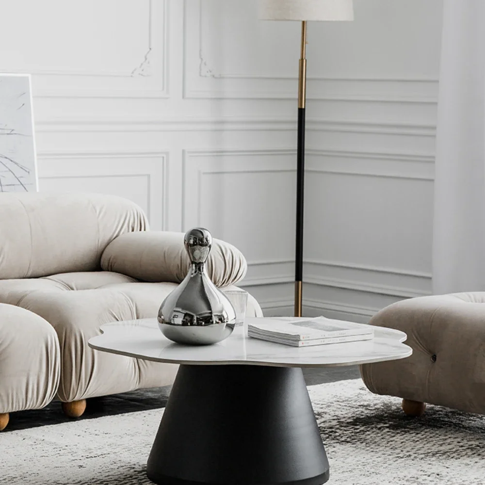 Light Luxury Tempered Glass Coffee Table Nordic Living Room Home Microlite Sofa Side Table Designer Rotating Corner Table
Light Luxury Tempered Glass Coffee Table Nordic Living Room Home Microlite Sofa Side Table Designer Rotating Corner Table