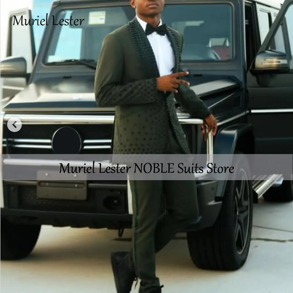 Man Chic Groom Wedding Tuxedos Pearls Beaded Prom Blazers Customized Single Breasted Jacket Pants 2 Pieces Man Banquet Tuxedos
Man Chic Groom Wedding Tuxedos Pearls Beaded Prom Blazers Customized Single Breasted Jacket Pants 2 Pieces Man Banquet Tuxedos