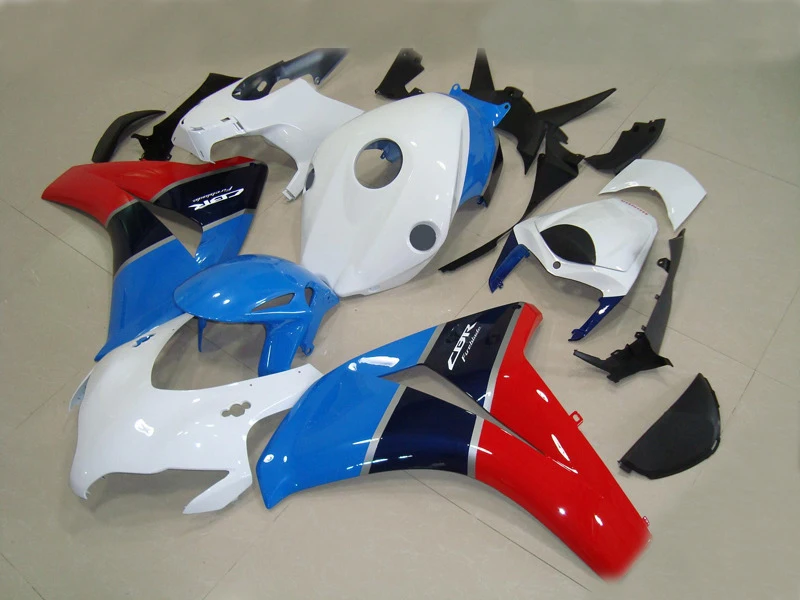Комплект обтекателей для литья под давлением для pe CBR1000RR 08 09 CBR1000 CBR1000RR 2008 2009, комплект обтекателей белого, синего, красного цвета ST66
Комплект обтекателей для литья под давлением для pe CBR1000RR 08 09 CBR1000 CBR1000RR 2008 2009, комплект обтекателей белого, синего, красного цвета ST66