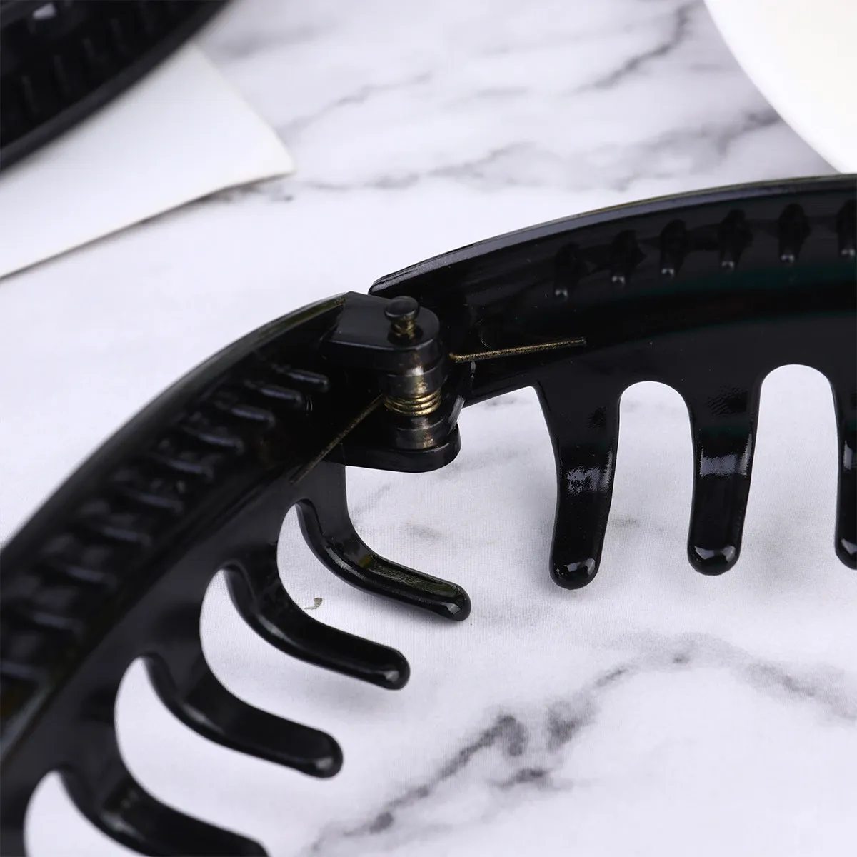 10Pcs Banana Hair Combs Chic Plastic Hair Clips Strong Grip Non-Slip for Bun Ponytail Updo Hairstyles Home Office Party
10Pcs Banana Hair Combs Chic Plastic Hair Clips Strong Grip Non-Slip for Bun Ponytail Updo Hairstyles Home Office Party