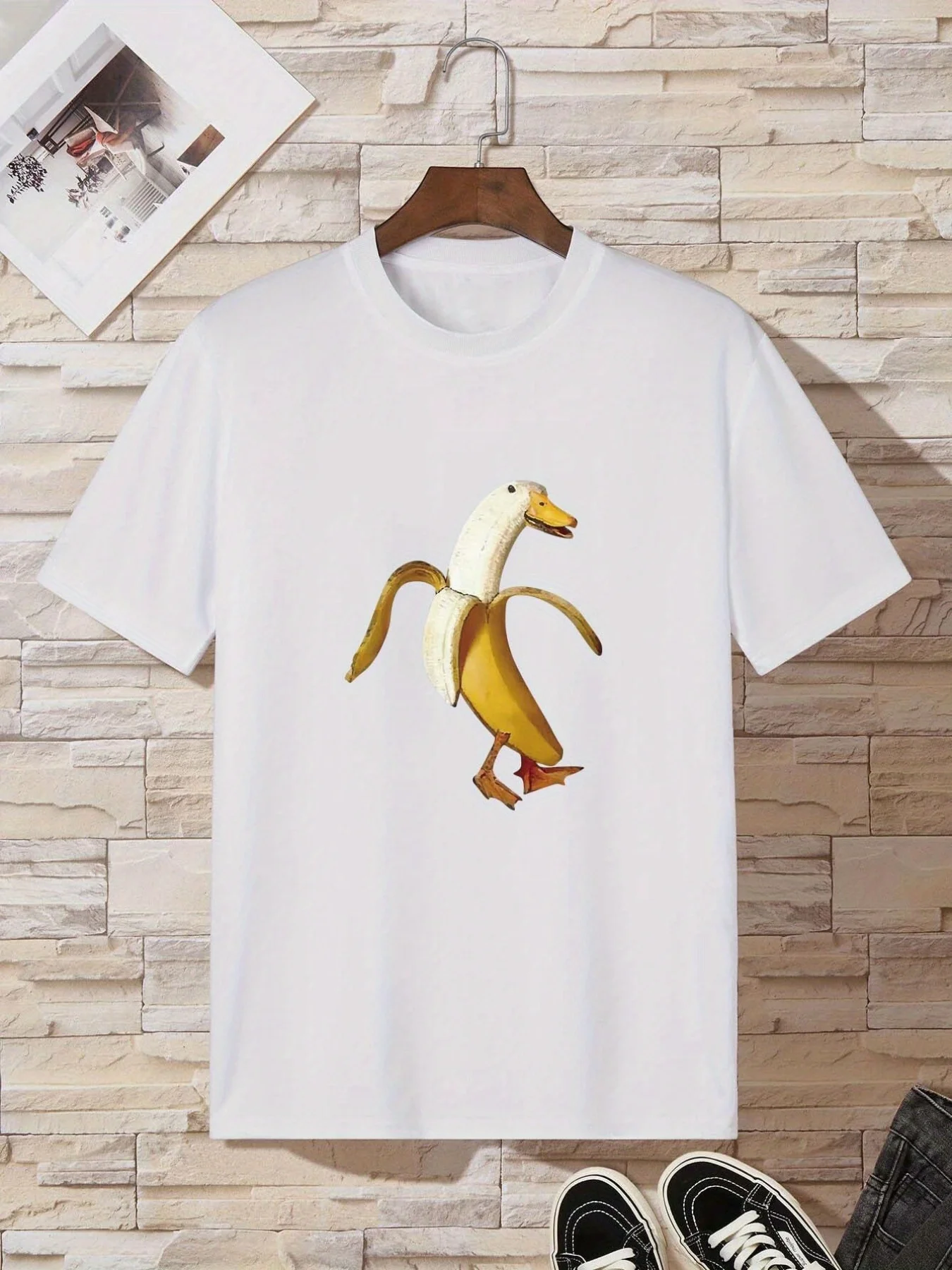 Banana Duck Pattern Print Men's Comfy T-shirt, Graphic Tee Men's Summer Outdoor Clothes, Men's Clothing, Tops For Men
Banana Duck Pattern Print Men's Comfy T-shirt, Graphic Tee Men's Summer Outdoor Clothes, Men's Clothing, Tops For Men