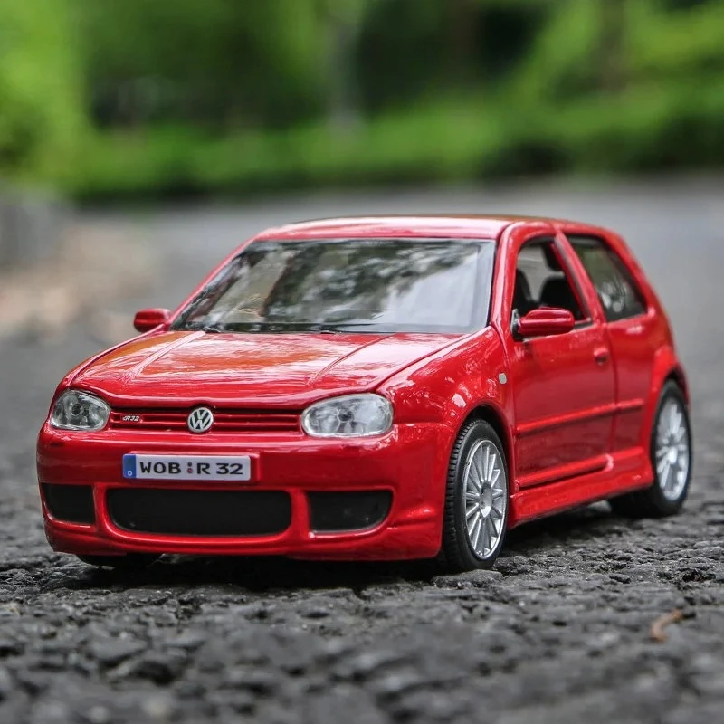 1:24 V V Golf R32 Alloy Car Diecasts & Toy Vehicles Car Model Miniature Scale Model Car Toy for Children
1:24 V V Golf R32 Alloy Car Diecasts & Toy Vehicles Car Model Miniature Scale Model Car Toy for Children