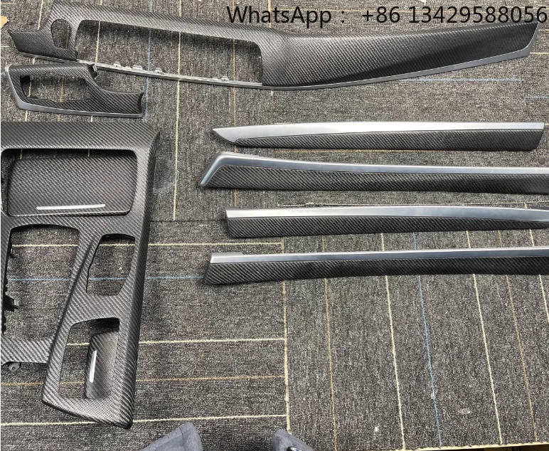 Five Series F18 Carbon Fiber Interior Dry Carbon Process Carbon Fiber Texture Can Be Touched for bmw F10
Five Series F18 Carbon Fiber Interior Dry Carbon Process Carbon Fiber Texture Can Be Touched for bmw F10