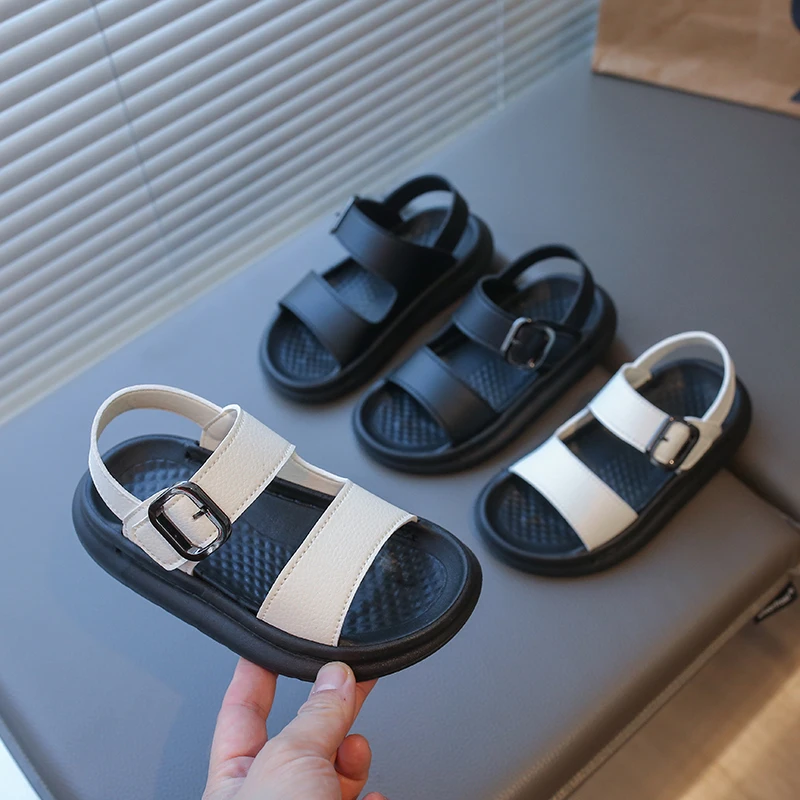 Детские кожаные сандалии унисекс с пряжками, новинка 2026 года, летние пляжные сандалии для малышей, мягкая подошва, простые, универсальные, для игр на улице
Детские кожаные сандалии унисекс с пряжками, новинка 2026 года, летние пляжные сандалии для малышей, мягкая подошва, простые, универсальные, для игр на улице
