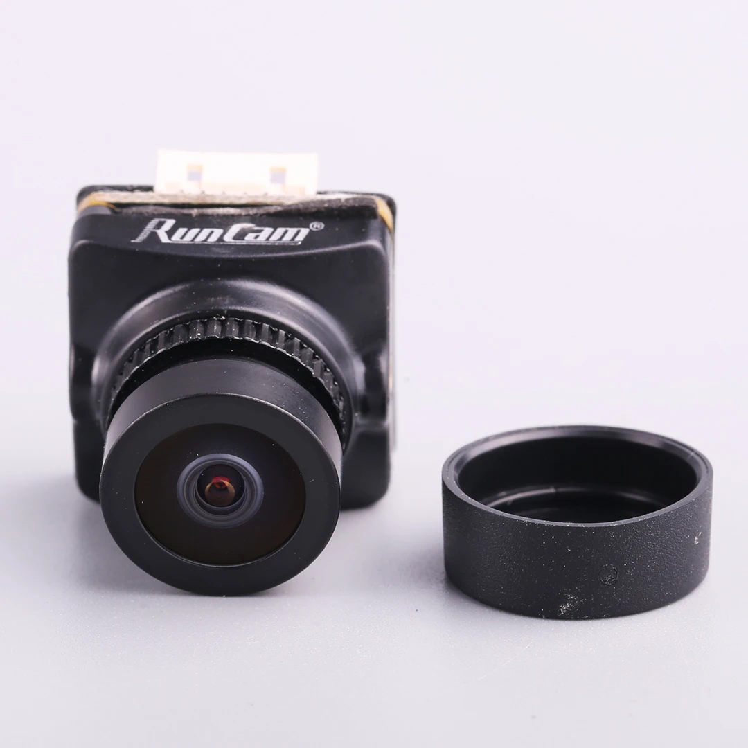 Камера RunCam Phoenix 2 SP Fenghuang 1500 ТВЛ FPV-камера для фристайла поддерживает 5-36 В для модели RC
Камера RunCam Phoenix 2 SP Fenghuang 1500 ТВЛ FPV-камера для фристайла поддерживает 5-36 В для модели RC