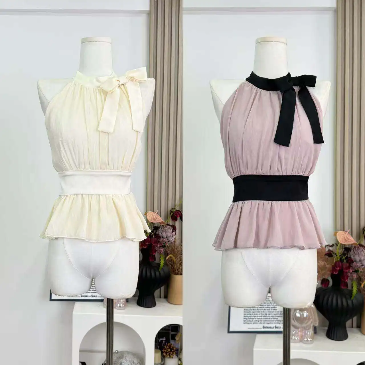Women's Summer Elegant Color Contrasted Sleeveless Lace Up O Neck Slim Blouse Lady Sweet Slim Waist Short Shirt Top
Women's Summer Elegant Color Contrasted Sleeveless Lace Up O Neck Slim Blouse Lady Sweet Slim Waist Short Shirt Top