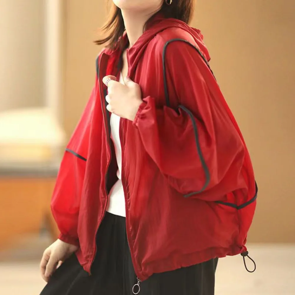 Solid Color Thin Summer Long Sleeved Jacket Breathable UV Resistant Sunscreen Clothing Loose Sun Protection Suit
Solid Color Thin Summer Long Sleeved Jacket Breathable UV Resistant Sunscreen Clothing Loose Sun Protection Suit