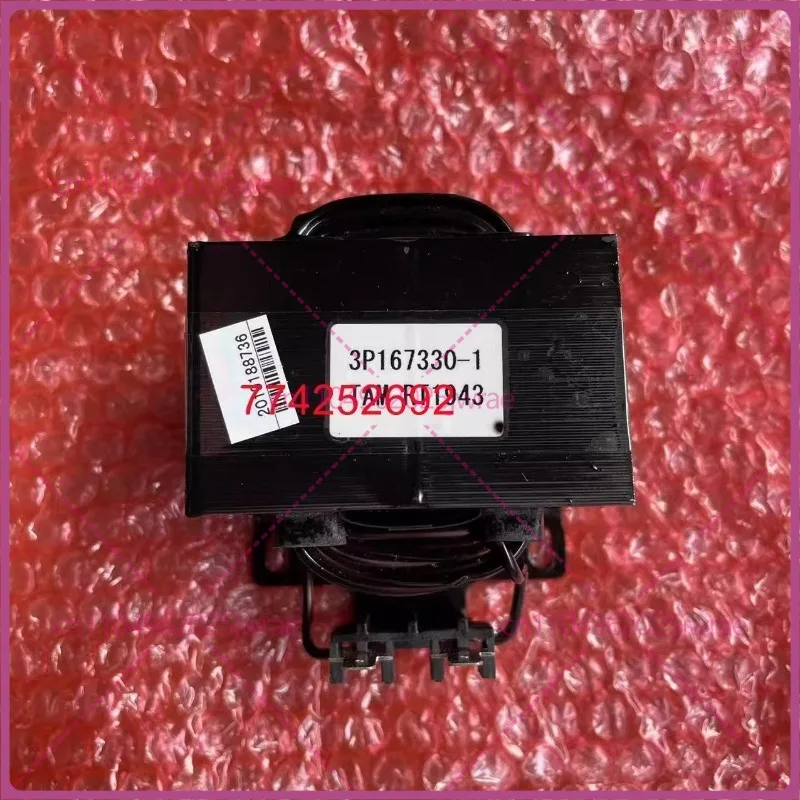 Реактор для наружного блока Daikin 3P167330-1, реактивная катушка внешнего блока кондиционера Daikin RQP300BAY1
Реактор для наружного блока Daikin 3P167330-1, реактивная катушка внешнего блока кондиционера Daikin RQP300BAY1