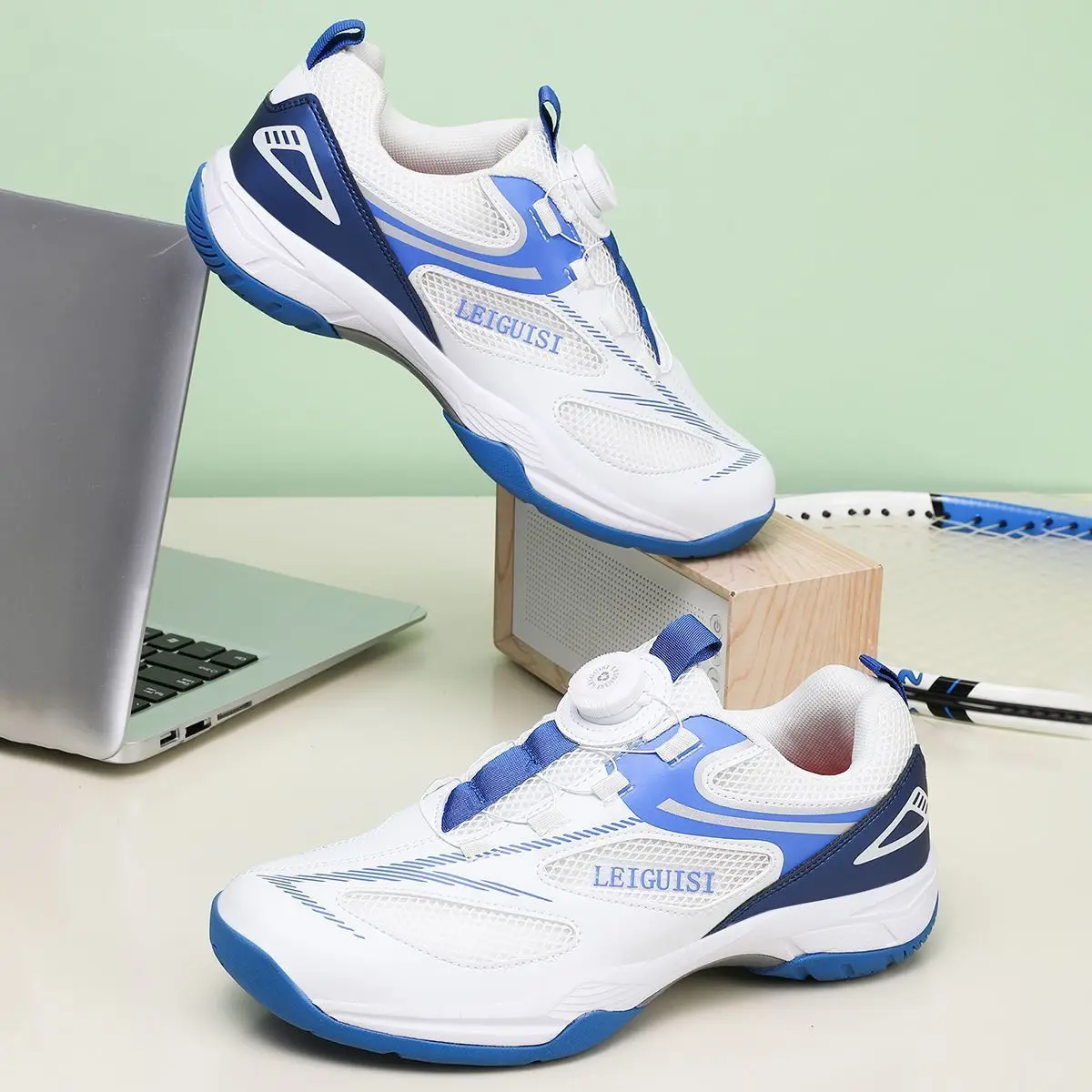 Mens Anti-slip and wear-resistant elastic shock-absorbing running trainers badminton shoes Womens Casual tennis shoes
Mens Anti-slip and wear-resistant elastic shock-absorbing running trainers badminton shoes Womens Casual tennis shoes