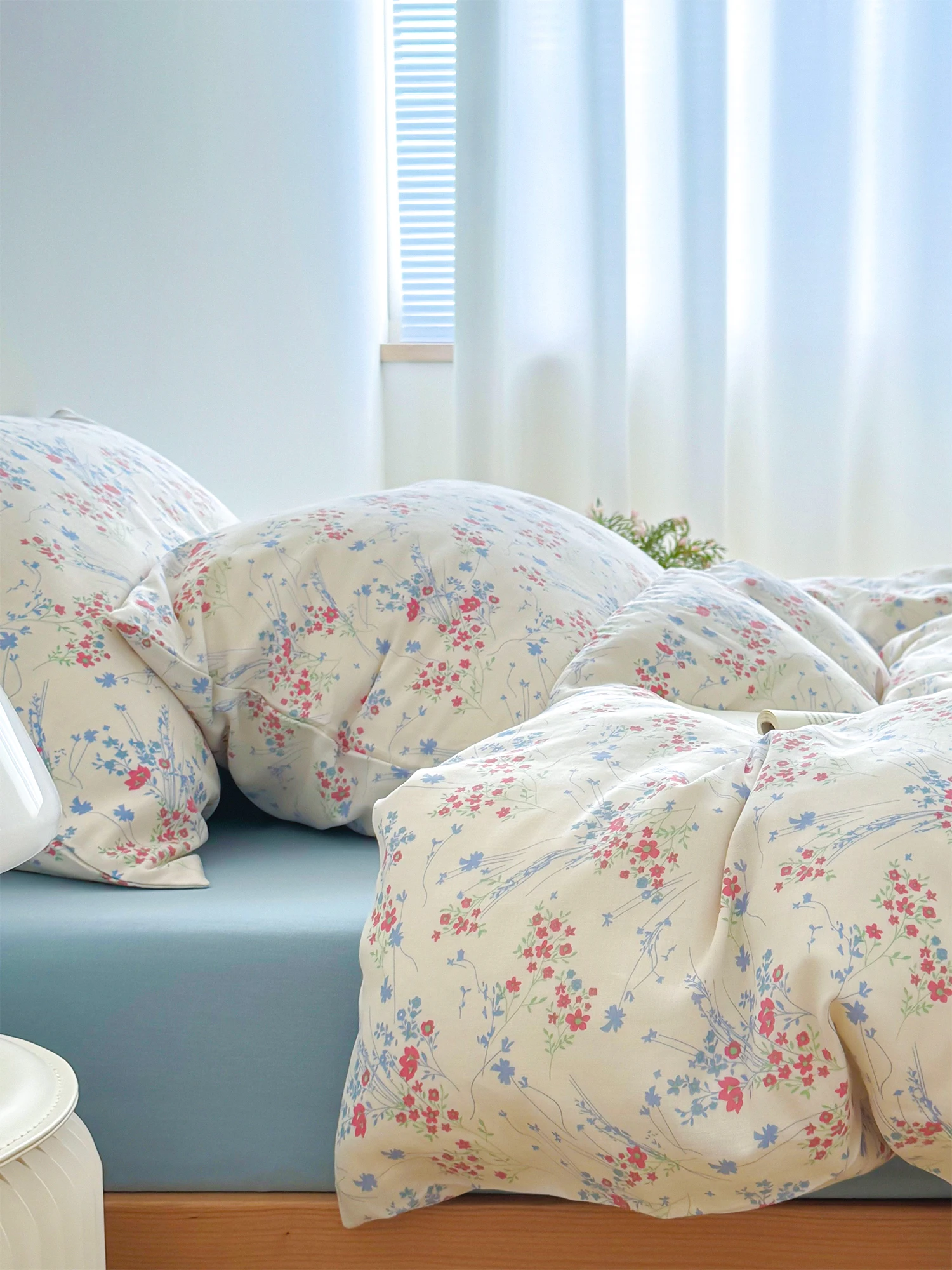 New Chinese Style Spring Summer Country Field Small Flower Double Layer Pure Cotton Single Piece Dormitory Quilt Cover 15
New Chinese Style Spring Summer Country Field Small Flower Double Layer Pure Cotton Single Piece Dormitory Quilt Cover 15