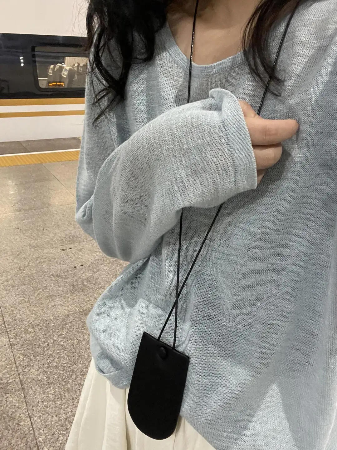 Pure Color round Ne Ice Silk Вязаный солнцезащитный чехол T irt Женский летний тонкий свободный длинный топ с кондиционером
Pure Color round Ne Ice Silk Вязаный солнцезащитный чехол T irt Женский летний тонкий свободный длинный топ с кондиционером