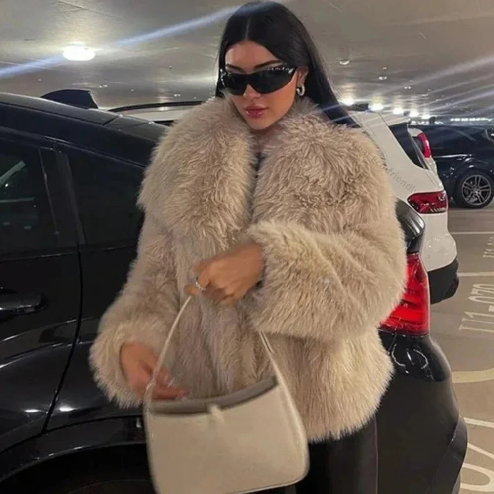 Artificial Fur Coat Fluffy Fur Coat Eco-friendly Women Cropped Faux Fur Coat Long Sleeve Front Snap-button Female Outerwear Chic
Artificial Fur Coat Fluffy Fur Coat Eco-friendly Women Cropped Faux Fur Coat Long Sleeve Front Snap-button Female Outerwear Chic