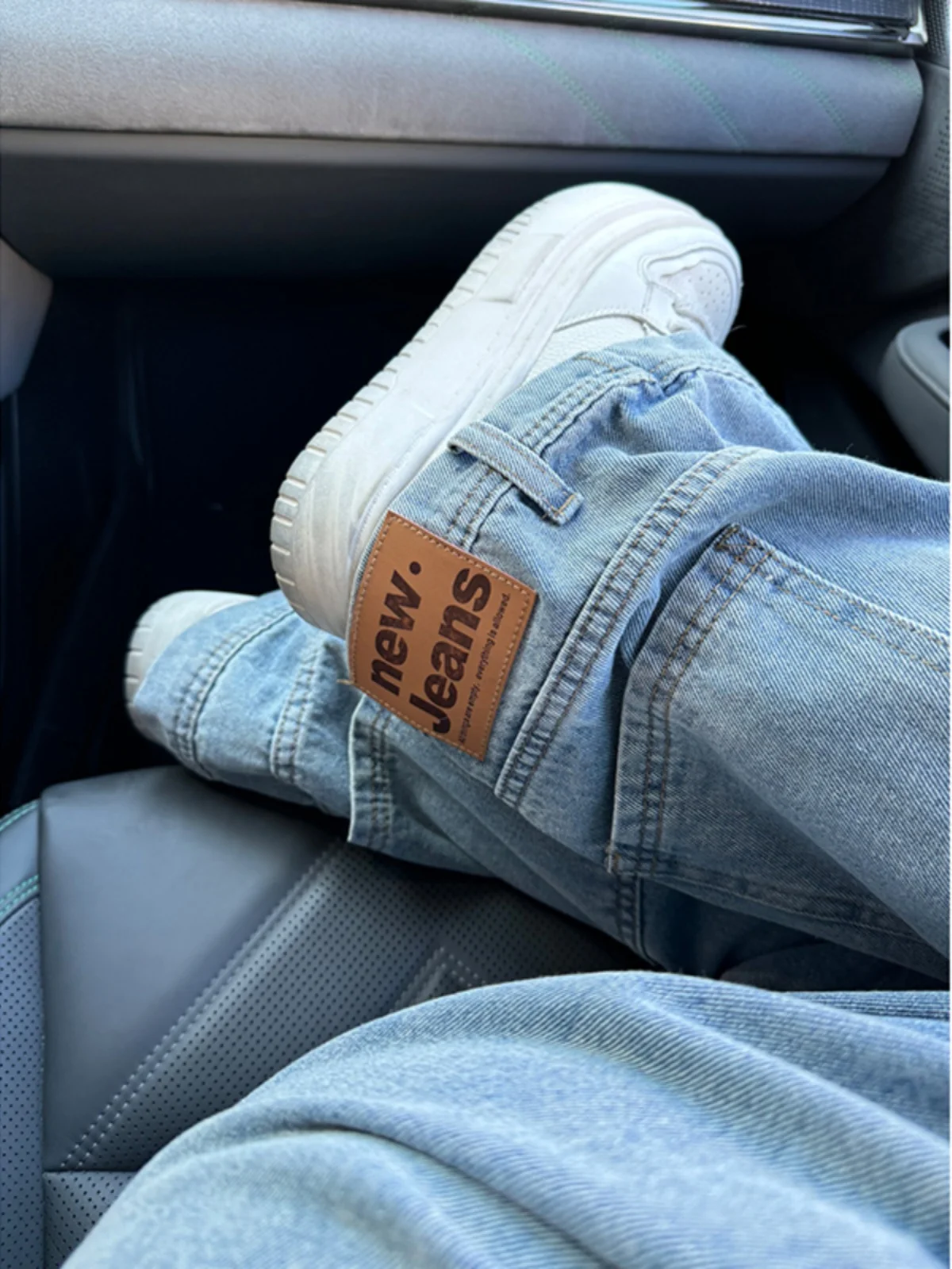 Blue Loose Men's Jeans High Waist Long Pants Straight Leg Dungarees Trendy Brand Cleanfit Cool Street Style Casual Denim
Blue Loose Men's Jeans High Waist Long Pants Straight Leg Dungarees Trendy Brand Cleanfit Cool Street Style Casual Denim