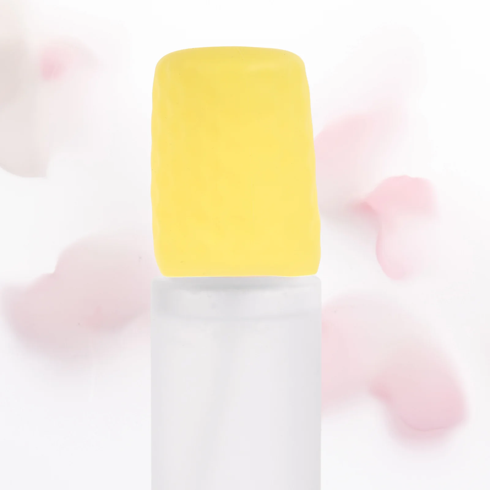 20Pcs Leak Proof Silicone Travel Bottle Sleeves Elastic Covers Protective Sleeve for Toiletries Yellow Travel Accessories
20Pcs Leak Proof Silicone Travel Bottle Sleeves Elastic Covers Protective Sleeve for Toiletries Yellow Travel Accessories