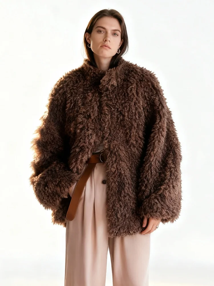 Warm ort Lamb Fur Jaet Women's Stand Collar Fluffy Outerwear Casual Commute Sle Straight Tube Cut Long Sve Coat
Warm ort Lamb Fur Jaet Women's Stand Collar Fluffy Outerwear Casual Commute Sle Straight Tube Cut Long Sve Coat