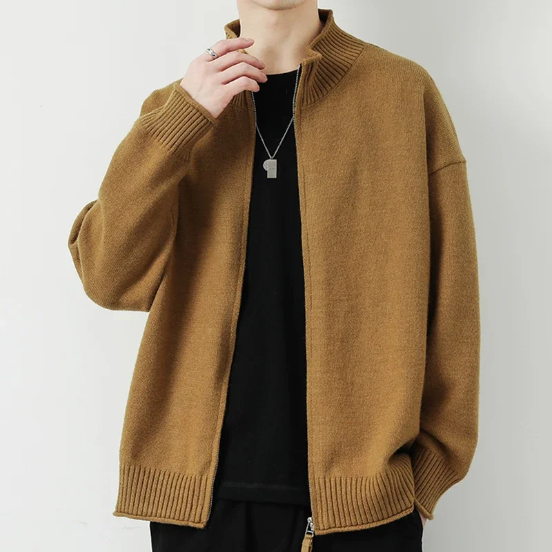 Cardigan Jacket Men's Standing Collar Loose and Casual Spring Jacket Men's Handsome and Versatile Knitted Sweater Clothes
Cardigan Jacket Men's Standing Collar Loose and Casual Spring Jacket Men's Handsome and Versatile Knitted Sweater Clothes