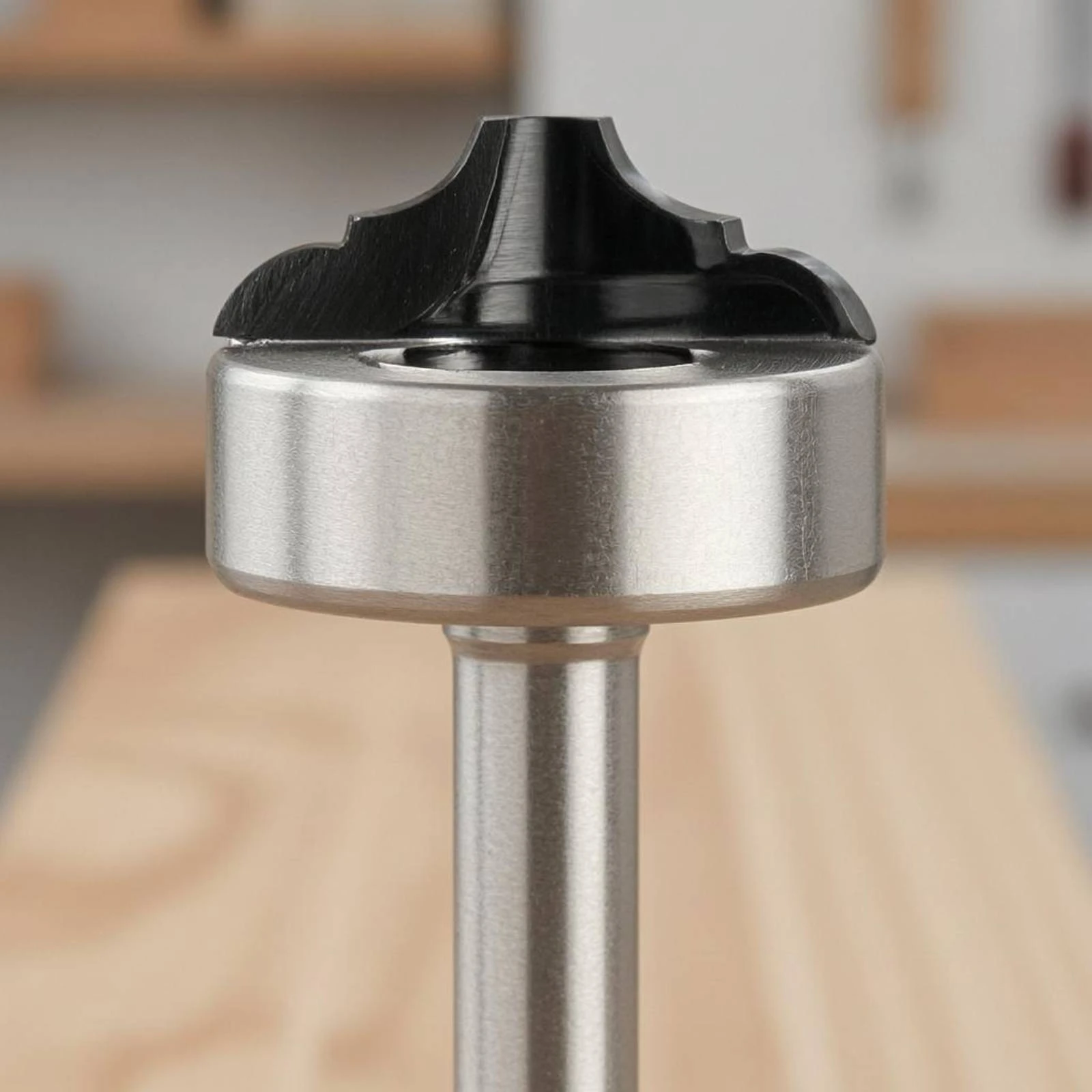 Flush Trim Router Bit Compact Bottom Bearing Trim Bit Woodworking Tool Silver and Black Wear Resistant for Shaping
Flush Trim Router Bit Compact Bottom Bearing Trim Bit Woodworking Tool Silver and Black Wear Resistant for Shaping
