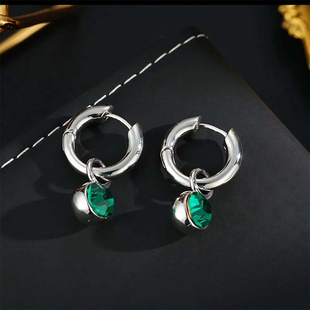 Vintage fashion classic green turquoise with silver earrings for women‘s girl party gift jewlry whosale
Vintage fashion classic green turquoise with silver earrings for women‘s girl party gift jewlry whosale