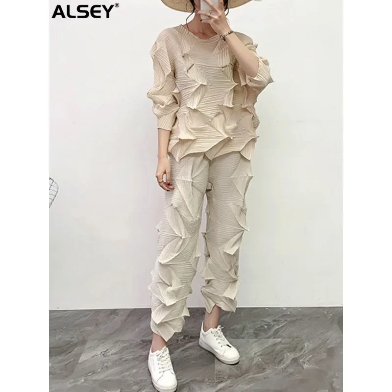 Женская футболка ALSEY Miyake, модный однотонный плиссированный топ со стразами и прямыми штанинами, осень 2023
Женская футболка ALSEY Miyake, модный однотонный плиссированный топ со стразами и прямыми штанинами, осень 2023