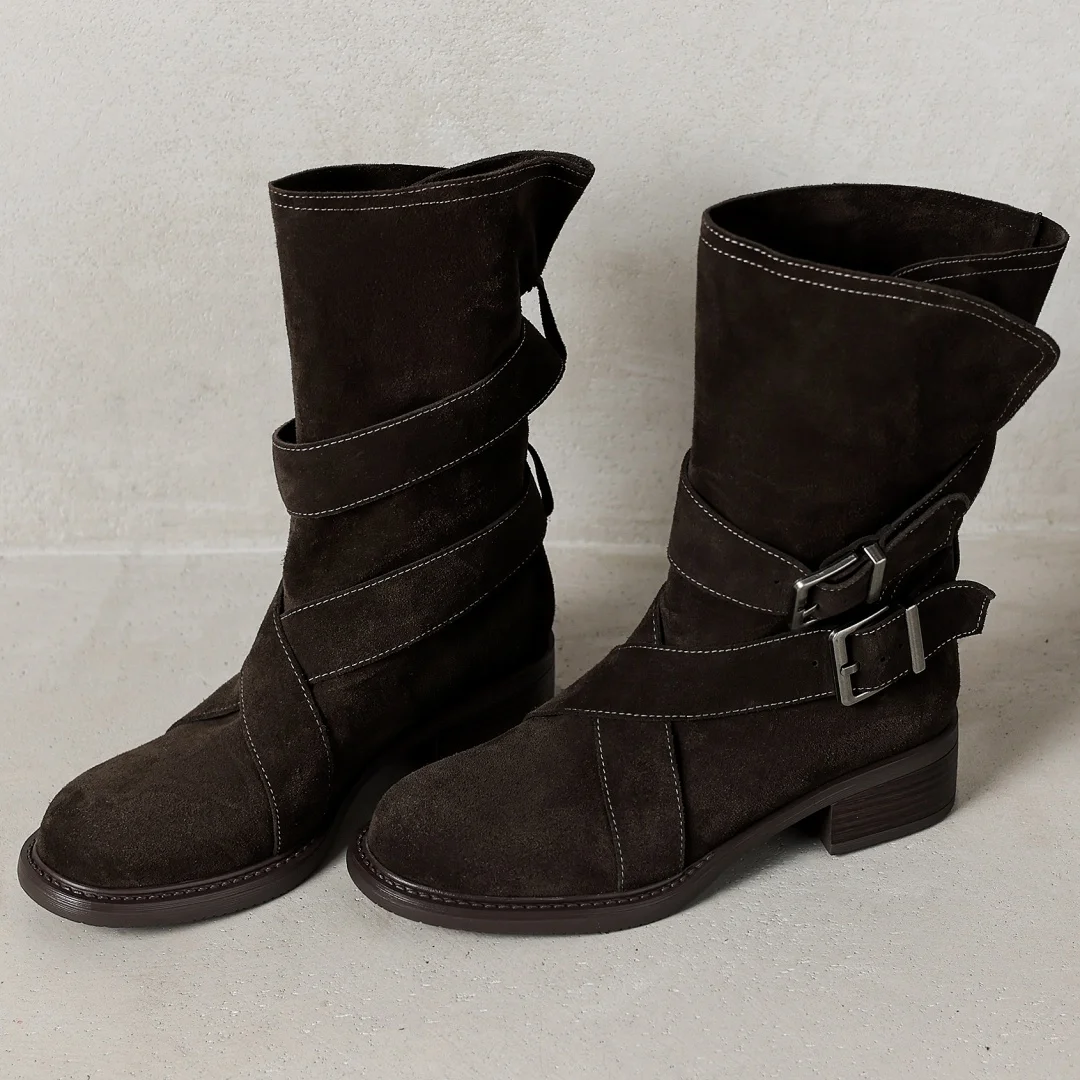 Women's natural suede leather double metal buckle cross strap slip-on autumn ankle motorcycle boots casual female short booties
Women's natural suede leather double metal buckle cross strap slip-on autumn ankle motorcycle boots casual female short booties
