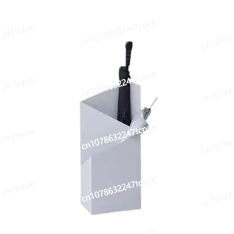 Домашний современный простой фойе, балкон, слив, подставка для зонтов, вестибюль отеля, ведро для хранения зонтов, пол
Домашний современный простой фойе, балкон, слив, подставка для зонтов, вестибюль отеля, ведро для хранения зонтов, пол