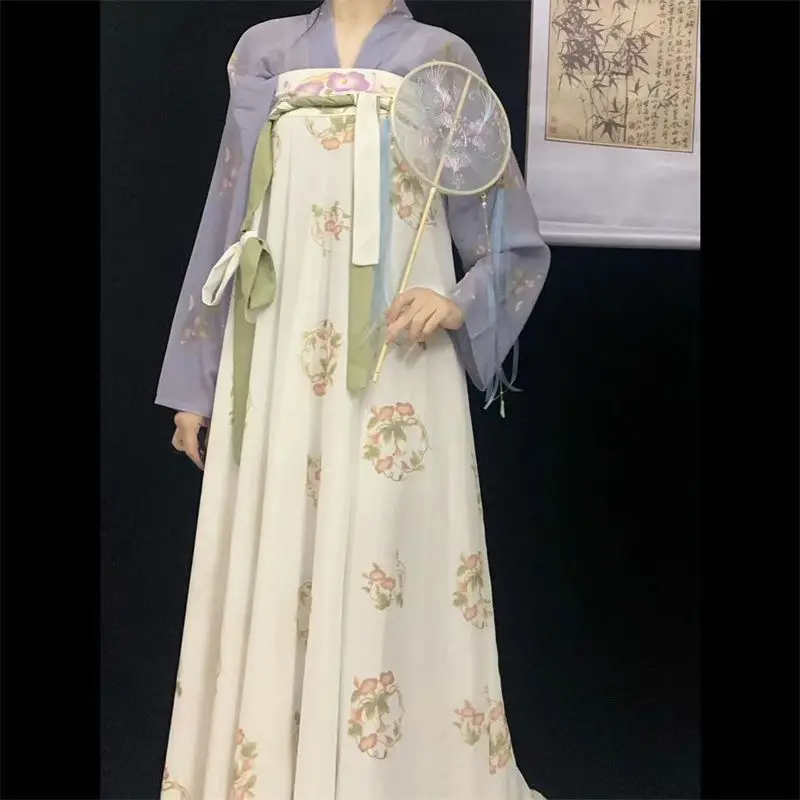 Authentic Chinese Hanfu Female Dress - Qixiong Ruqun Skirt Ancient Chinese Dress for Women
Authentic Chinese Hanfu Female Dress - Qixiong Ruqun Skirt Ancient Chinese Dress for Women