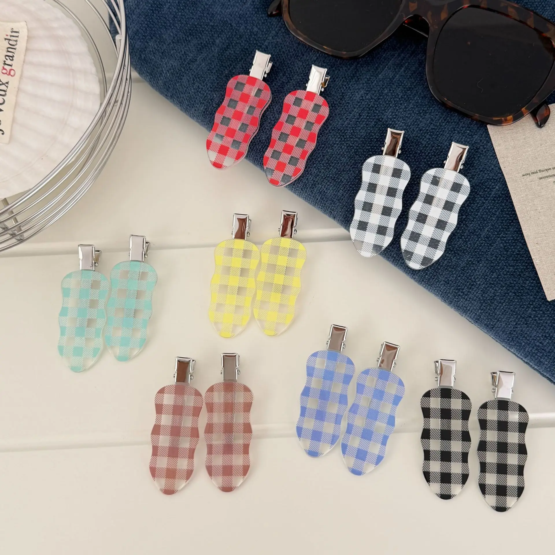 Acrylic Seamless Duckbill Hair Clip Colorful Plaid Pattern Korean Popular Style for Side Bangs and Flyaway Hair Girls
Acrylic Seamless Duckbill Hair Clip Colorful Plaid Pattern Korean Popular Style for Side Bangs and Flyaway Hair Girls
