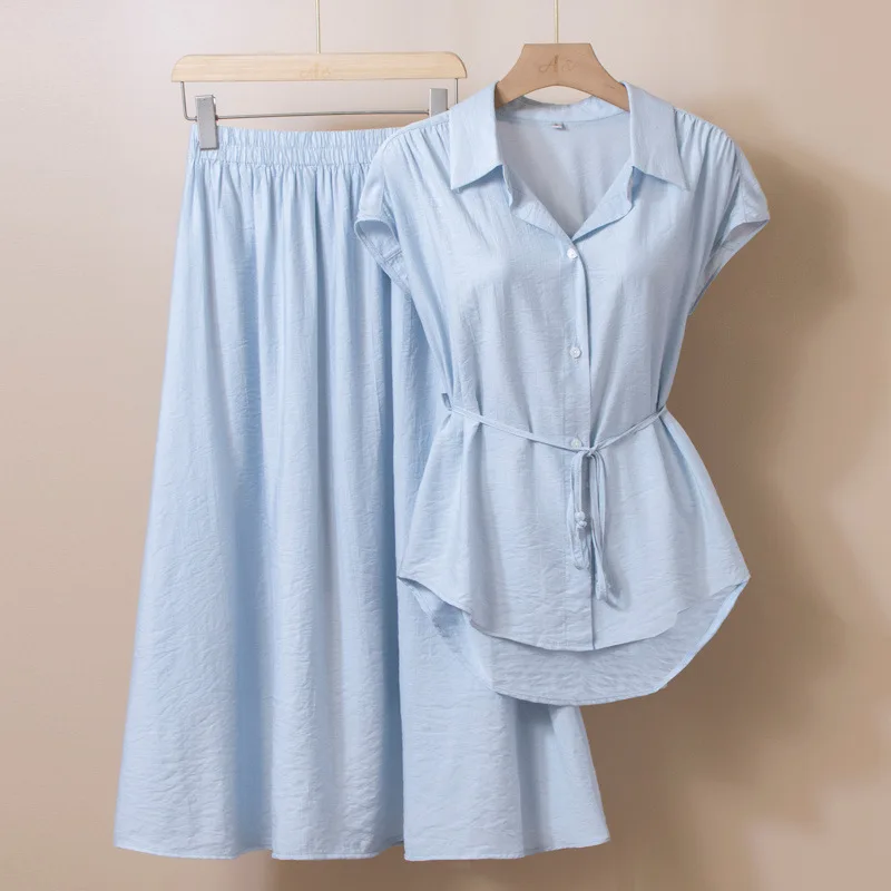 Fashion Suit Women's Spring and Summer New Top Shirt High Waist Slimming Half Skirt Two-piece Set
Fashion Suit Women's Spring and Summer New Top Shirt High Waist Slimming Half Skirt Two-piece Set