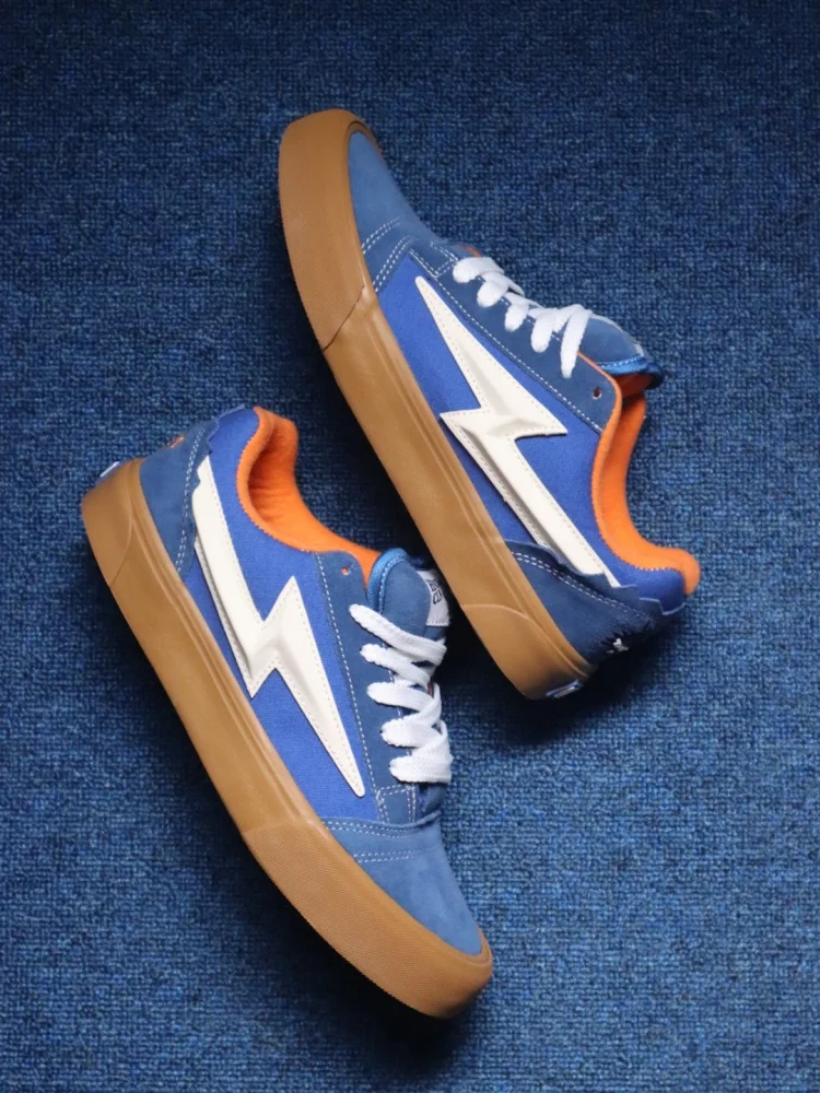 American Street Sle Sneakers Explosion Head Embroidery Collaborative Blue Coffee Bot ex Lightning oes Casual oes
American Street Sle Sneakers Explosion Head Embroidery Collaborative Blue Coffee Bot ex Lightning oes Casual oes