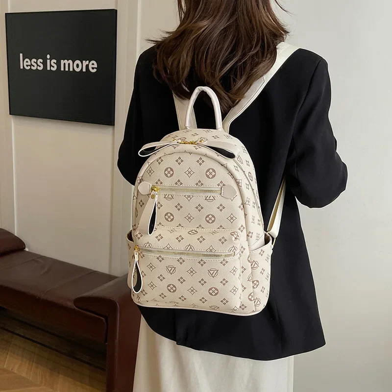 Vintage Print Shoulder Bag - Trendy Crossbody Purse for Women, Stylish Boho Handbag, Fashionable Retro Sling Bag
Vintage Print Shoulder Bag - Trendy Crossbody Purse for Women, Stylish Boho Handbag, Fashionable Retro Sling Bag