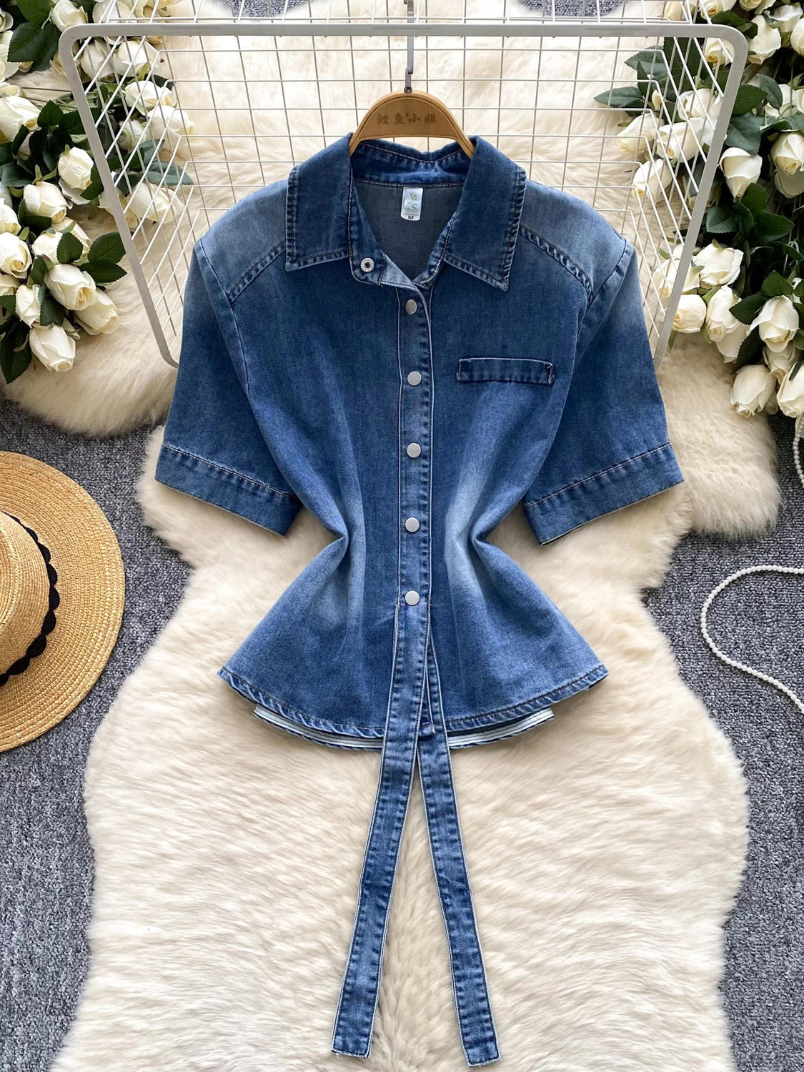 Cool Spicy Sle Light Blue Denim ort Sve irt Women's Slim Fit Luxury High Design Sense Ele Top Korean Version
Cool Spicy Sle Light Blue Denim ort Sve irt Women's Slim Fit Luxury High Design Sense Ele Top Korean Version