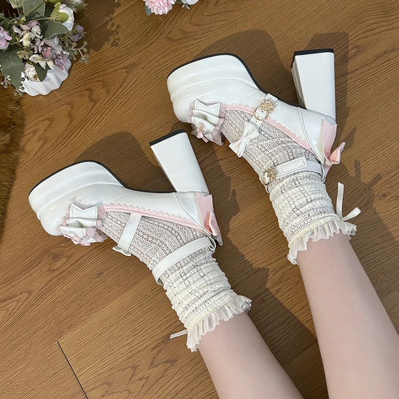 Bows-embroidered Thick-soled High-heeled Women's Summer 2026 Sweet Round-toe Pumps
Bows-embroidered Thick-soled High-heeled Women's Summer 2026 Sweet Round-toe Pumps