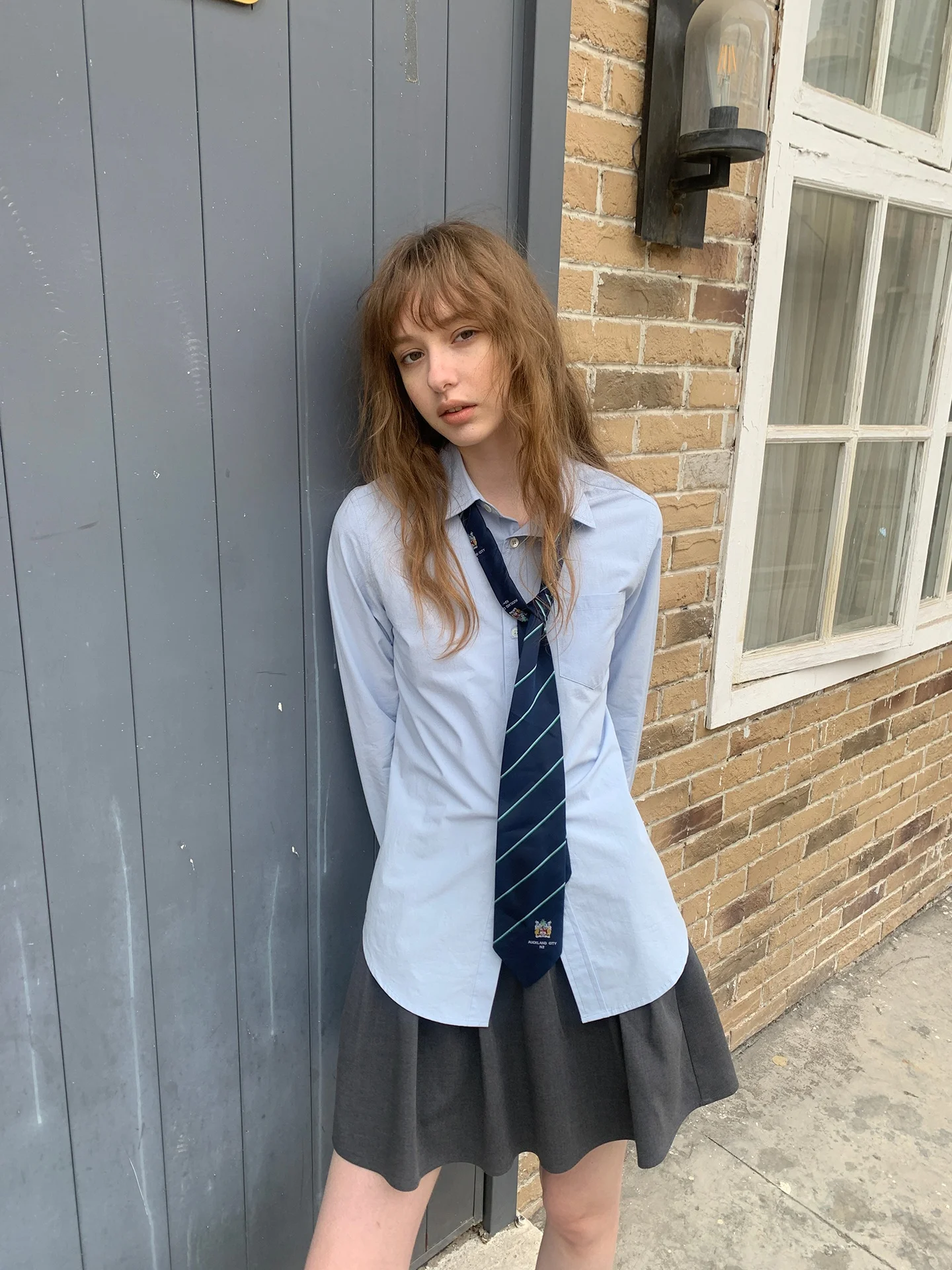 Classic Collar Long Sve Pure Color Casual irt Spring Summer Versatile Simple Sle Kernel Cosmos Mist Early Morning Edition
Classic Collar Long Sve Pure Color Casual irt Spring Summer Versatile Simple Sle Kernel Cosmos Mist Early Morning Edition