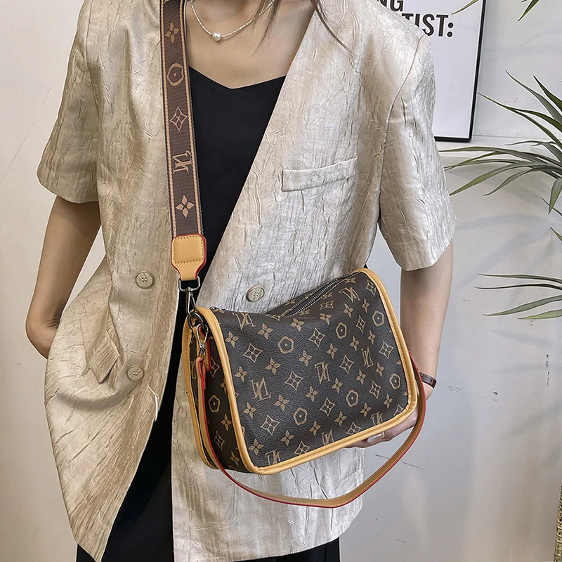 Designer Inspired Women's Handbag Soft Leather Crossbody Shoulder Bag Elegant Ladies Luxury Tote
Designer Inspired Women's Handbag Soft Leather Crossbody Shoulder Bag Elegant Ladies Luxury Tote