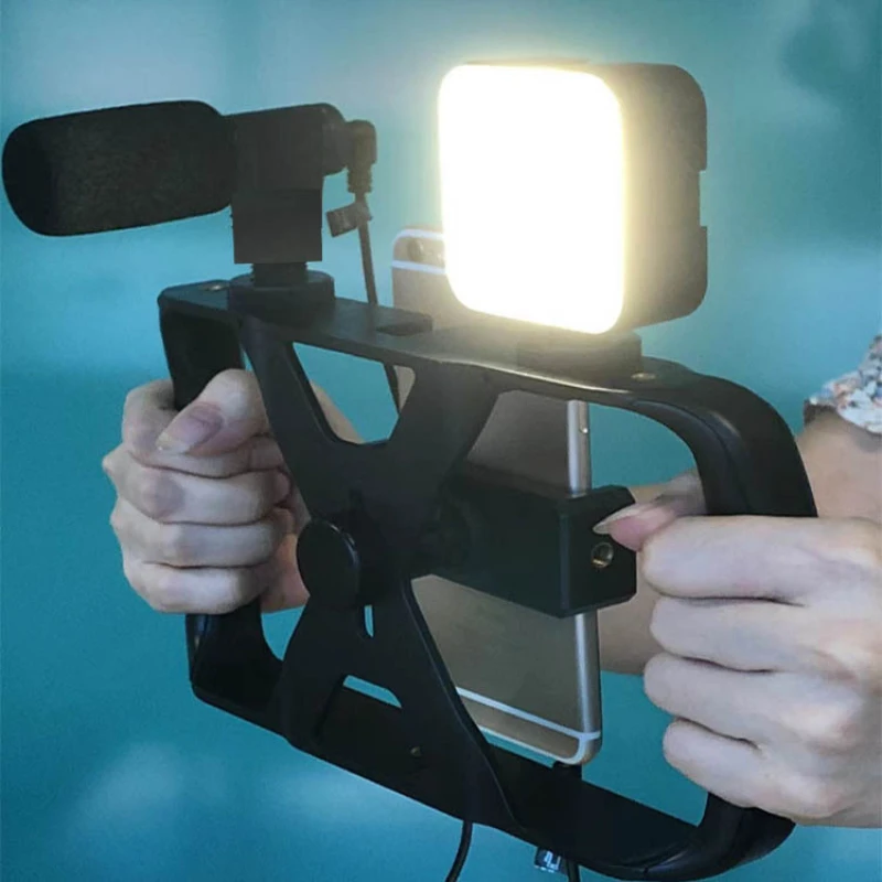 Universal Phone Cage Protective Case Phone Shooting Stabilizer Handheld Cage with Microphone Fill Light for Video Shooting Photo
Universal Phone Cage Protective Case Phone Shooting Stabilizer Handheld Cage with Microphone Fill Light for Video Shooting Photo