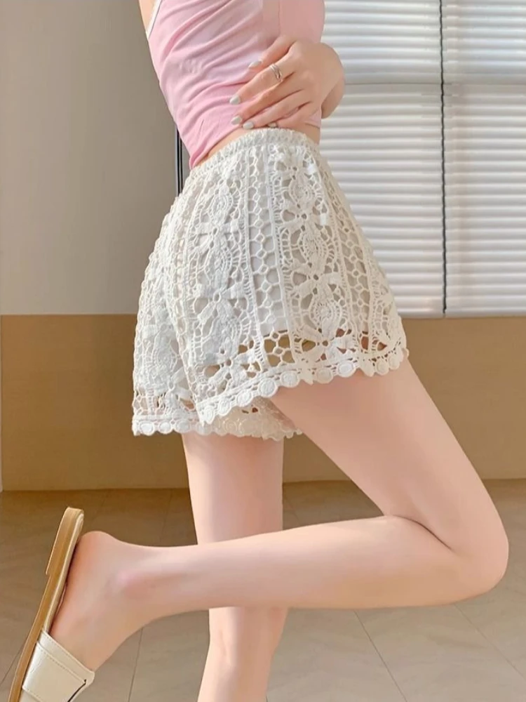 Lace Trim Anti-Exposure Women's Summer Shorts Bohemian Style Wide Leg A-Line Casual Trendy Outdoor Fashion Wear
Lace Trim Anti-Exposure Women's Summer Shorts Bohemian Style Wide Leg A-Line Casual Trendy Outdoor Fashion Wear
