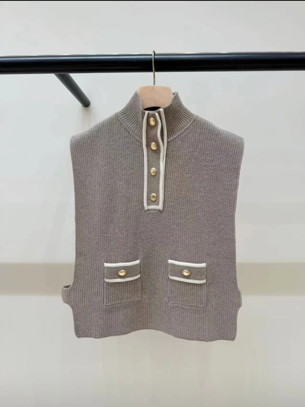 Heidd Early Spring Coffee-Colored Adjustable Neline Svel Knitted Vest Women's Commute Sle Faion Regular Fit
Heidd Early Spring Coffee-Colored Adjustable Neline Svel Knitted Vest Women's Commute Sle Faion Regular Fit