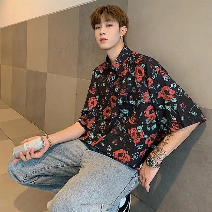 Hawaiian vintage floral shirts for men and women, trendy and handsome loose ins vintage short-sleeved shirts men clothing y2k
Hawaiian vintage floral shirts for men and women, trendy and handsome loose ins vintage short-sleeved shirts men clothing y2k