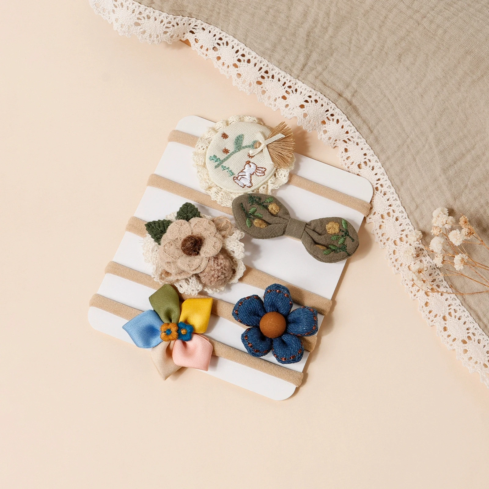 5pcs Baby Headbands set Girls Flower Nylon Hairband Newborn Elastic Hair Band Handmade Kid gift Hair Accessories Turban Headwrap
5pcs Baby Headbands set Girls Flower Nylon Hairband Newborn Elastic Hair Band Handmade Kid gift Hair Accessories Turban Headwrap