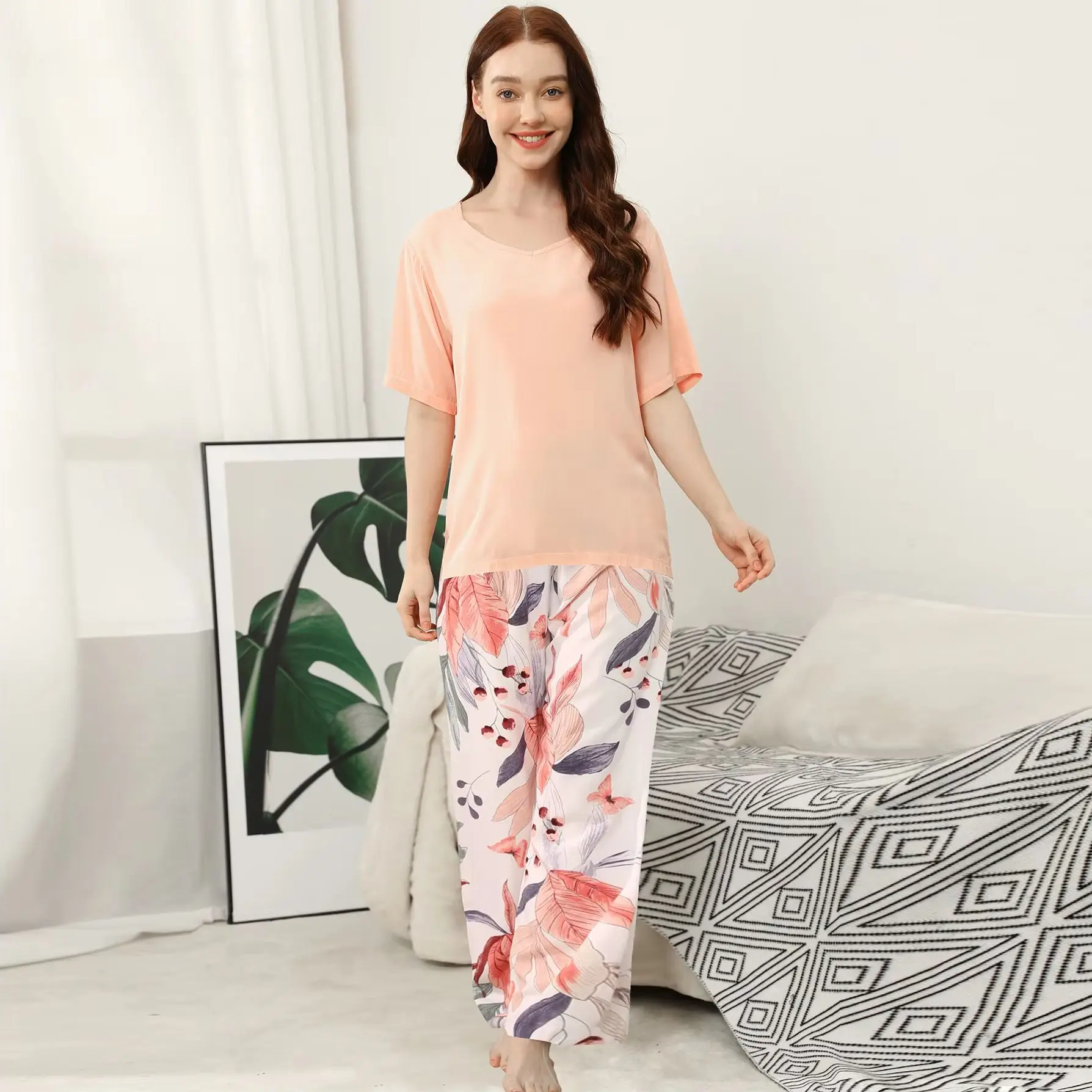 S-6XL женский пижамный комплект, мягкая одежда для сна, топ и капри, пижамные комплекты для отдыха, ночная рубашка, пижама больших размеров
S-6XL женский пижамный комплект, мягкая одежда для сна, топ и капри, пижамные комплекты для отдыха, ночная рубашка, пижама больших размеров