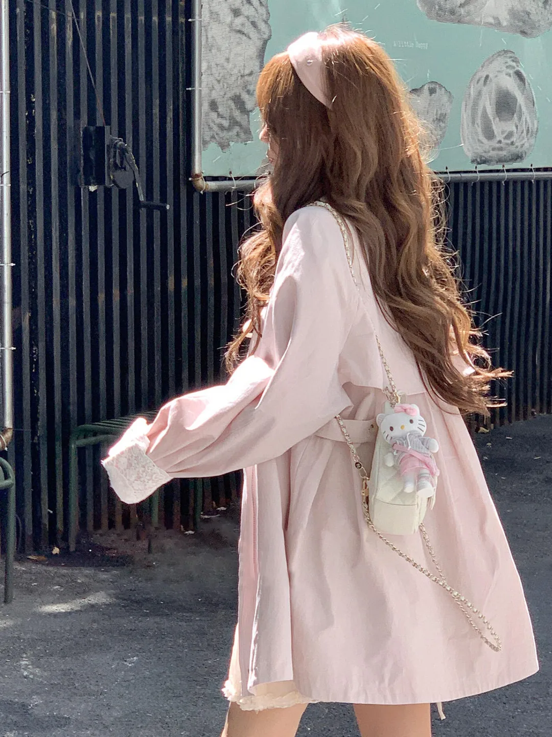 Early Spring Women's Pink Style Coat Korean Flavor Petite Size Fragrant Wind Beautiful Top Artistic Standard Fit Short Coat
Early Spring Women's Pink Style Coat Korean Flavor Petite Size Fragrant Wind Beautiful Top Artistic Standard Fit Short Coat